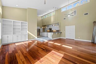 2609 Oak Haven Dr in Austin, TX - Building Photo