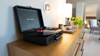 133 NE 2nd Ave, Unit 3308 in Miami, FL - Foto de edificio - Building Photo