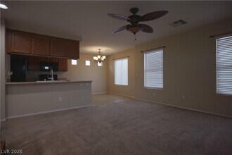 6026 Alachua St in Henderson, NV - Foto de edificio - Building Photo