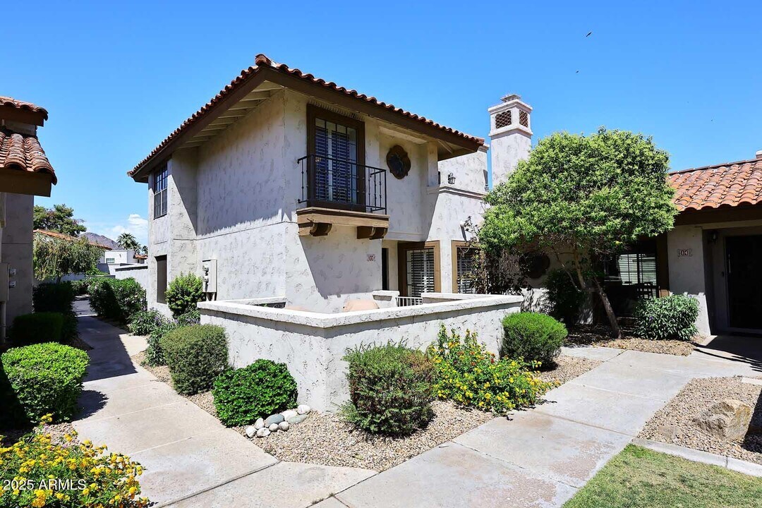 6249 N 78th St in Scottsdale, AZ - Foto de edificio