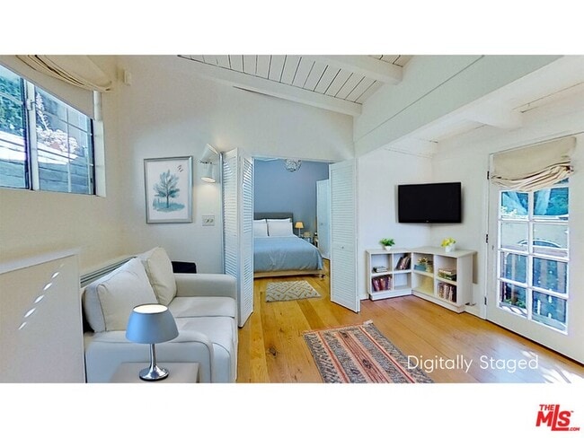 property at 10211 Seabury Ln