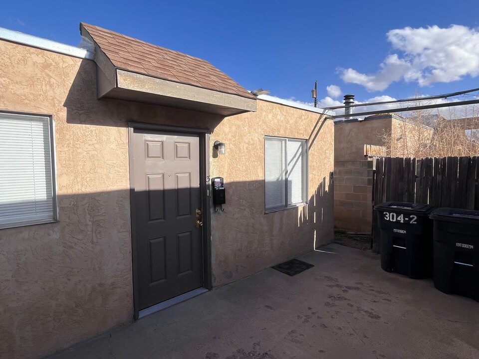 304 General Marshall St NE in Albuquerque, NM - Foto de edificio
