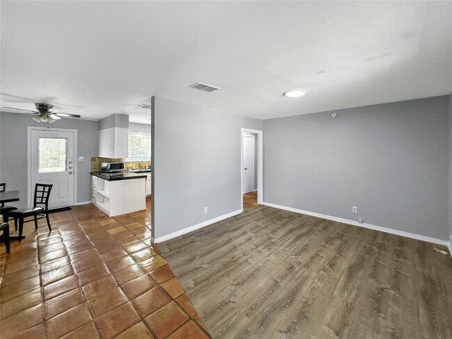 4713 Avenue H in Austin, TX - Building Photo - Building Photo