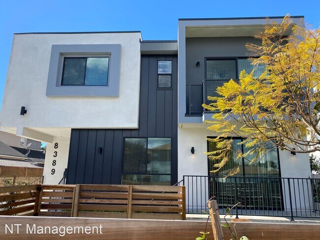 8389 Dunbarton Ave in Los Angeles, CA - Building Photo - Building Photo