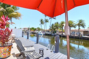 2228 SE 10th St in Pompano Beach, FL - Building Photo