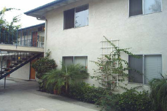 Chinaberry Apartments in San Marcos, CA - Building Photo - Building Photo