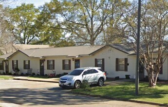 11 Hillcross St in McKenzie, AL - Building Photo - Building Photo