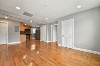 70 Topliff St, Unit 3 in Boston, MA - Building Photo - Building Photo