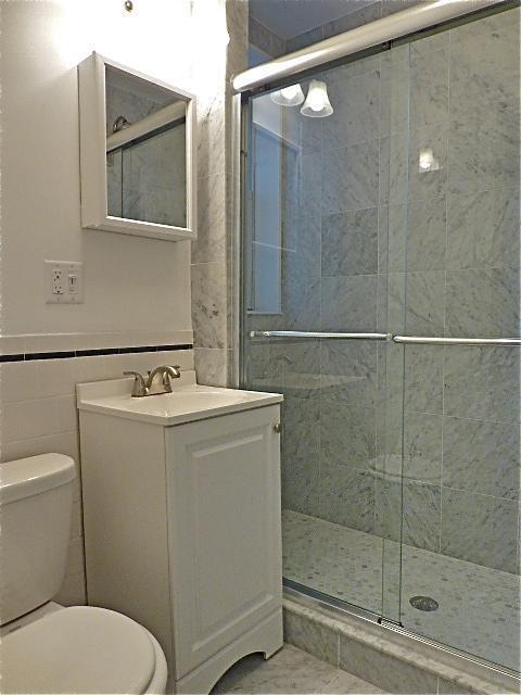 111 Park Dr, Unit 17 in Boston, MA - Building Photo - Building Photo