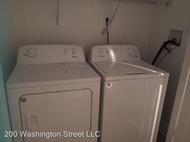 52 Monroe Dr in Rochester, NH - Building Photo - Building Photo