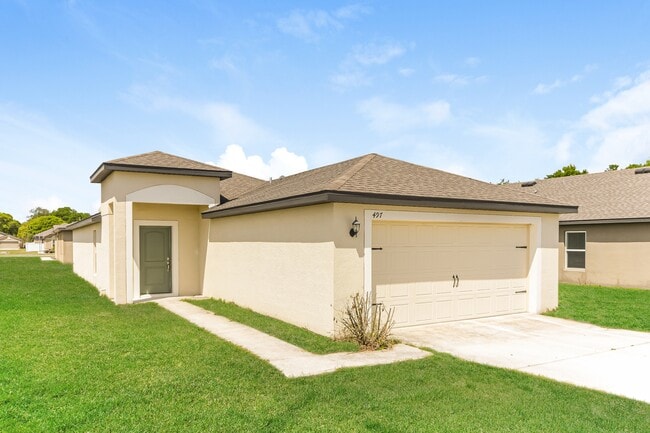 497 Kensington View Dr in Winter Haven, FL - Foto de edificio - Building Photo