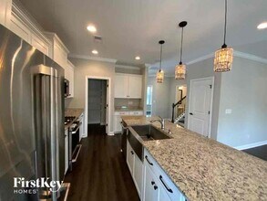 1665 Emmets Rd in Johns Island, SC - Building Photo - Building Photo