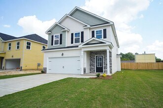 406 Matthew Ln in Martinez, GA - Building Photo - Building Photo
