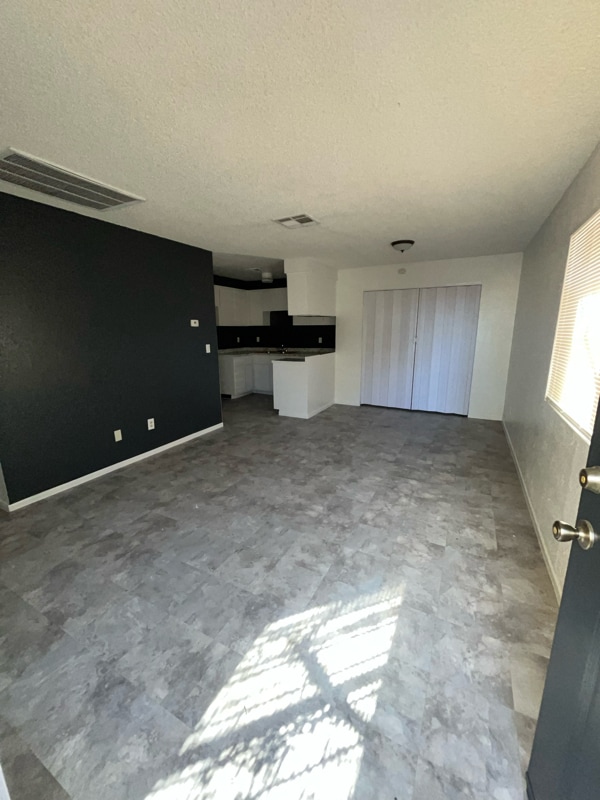 3300 Civic Center Dr in North Las Vegas, NV - Building Photo - Building Photo