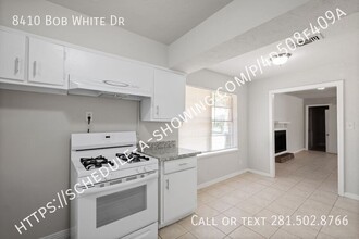 8410 Bob White Dr in Houston, TX - Building Photo - Building Photo