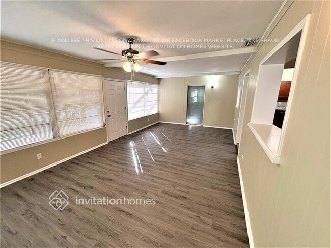 7210 Meadowbrook Dr in Sarasota, FL - Building Photo - Building Photo