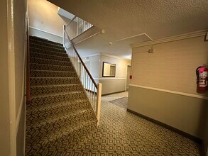 8600 JFK Blvd E in North Bergen, NJ - Building Photo - Building Photo