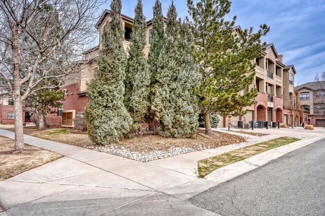 180 Poplar St in Denver, CO - Building Photo - Building Photo