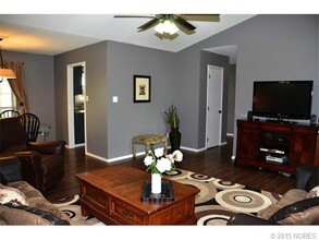 9427 Magnolia Wood Dr in Claremore, OK - Building Photo - Building Photo