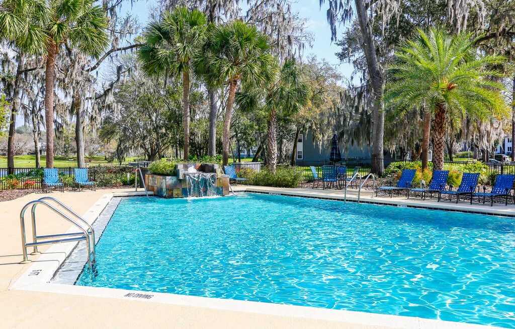 Saddleworth Green Apartments in Ocala, FL