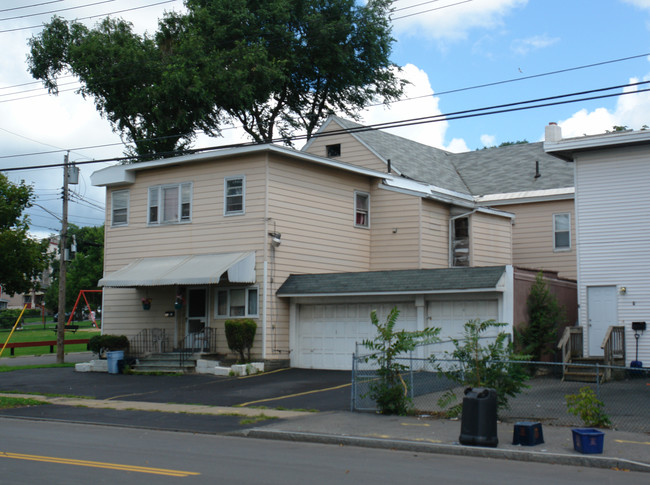 1228 N State St in Syracuse, NY - Foto de edificio - Building Photo