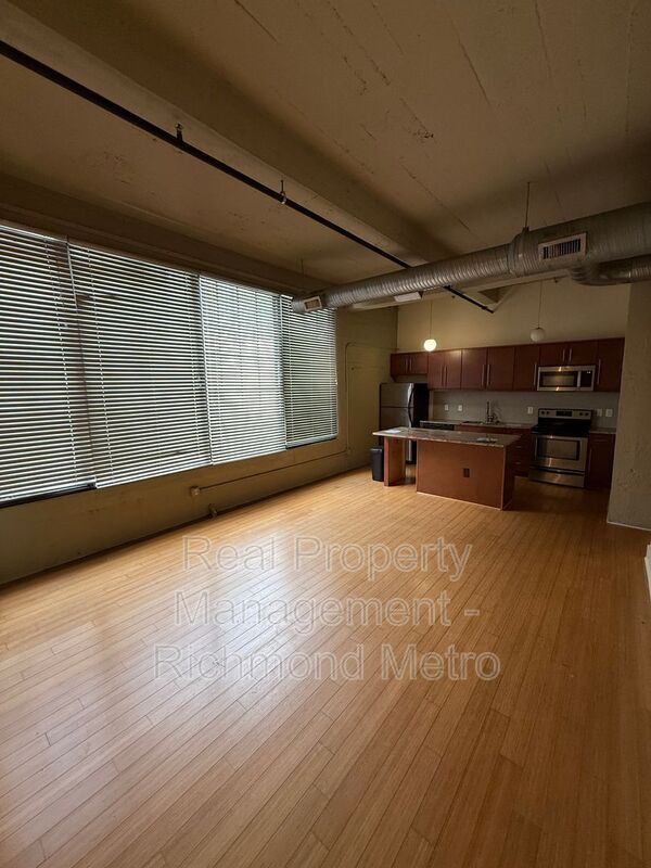 property at 815 Perry St
