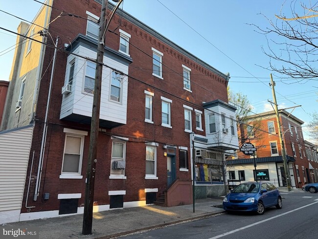 0 Brown St in Philadelphia, PA - Building Photo - Building Photo