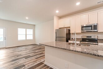 1207 Pine St in Mooresville, NC - Building Photo - Building Photo