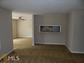 899 Pastel Dr SW-Unit -2ND FLOOR in Marietta, GA - Building Photo - Building Photo