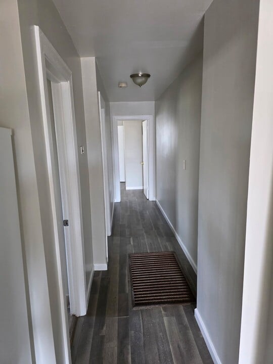 1625 Oneka Ave in High Point, NC - Building Photo