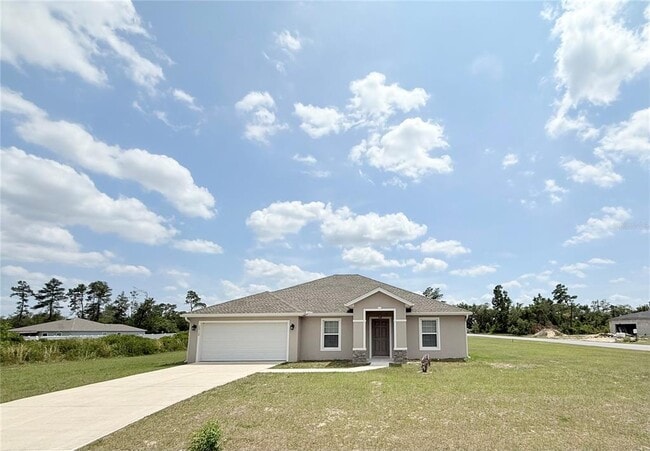 property at 15712 SW 37th Cir