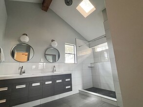 2905 Goldbridge Dr in Austin, TX - Foto de edificio - Building Photo