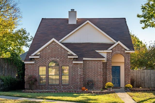 property at 611 Dogwood Trail