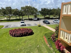 27 US-27 in Boca Raton, FL - Building Photo - Building Photo