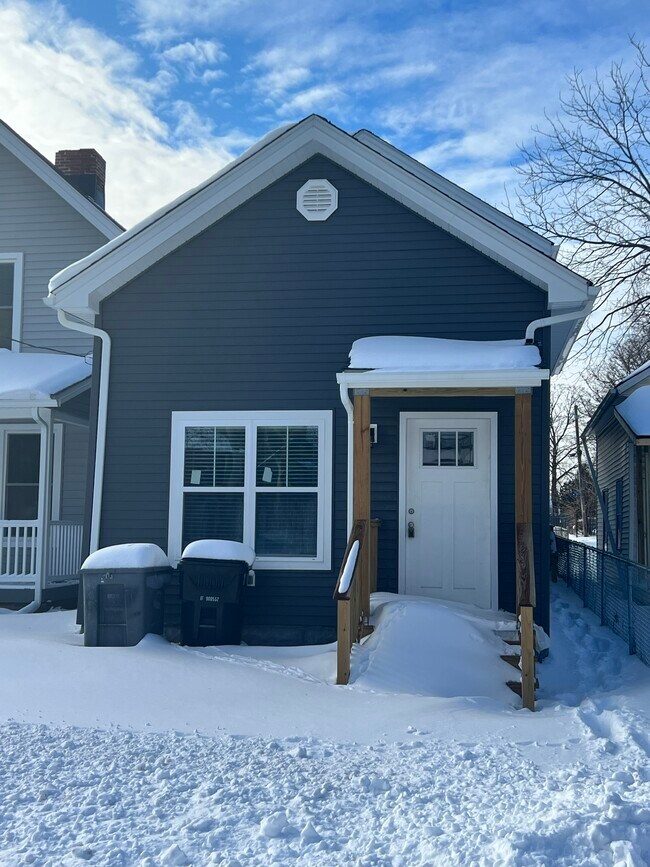 property at 1920 W 58th St