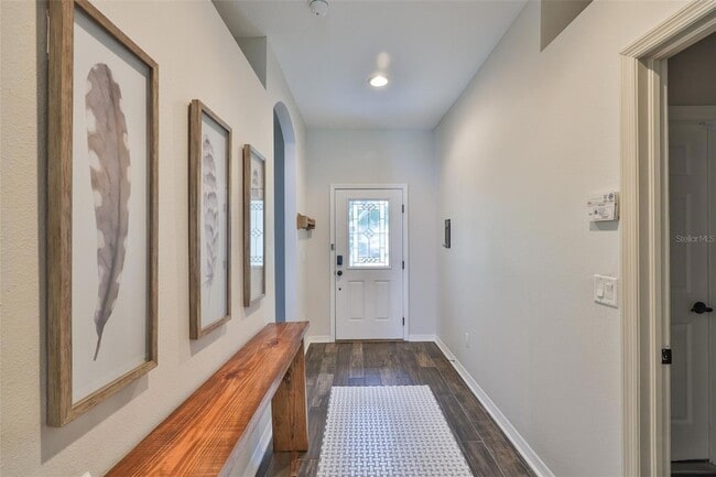 1129 Emerald Hill Way in Valrico, FL - Foto de edificio - Building Photo