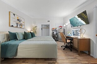 10150 Sierra Madre Rd in Spring Valley, CA - Building Photo