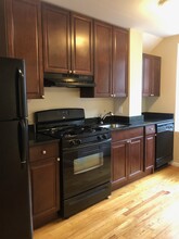 32 Fleet St, Unit #3 in Boston, MA - Building Photo - Building Photo