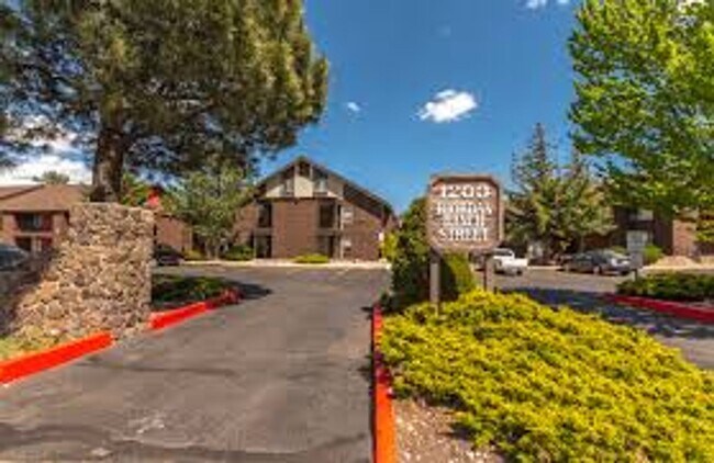 property at 1200 S Riordan Ranch St