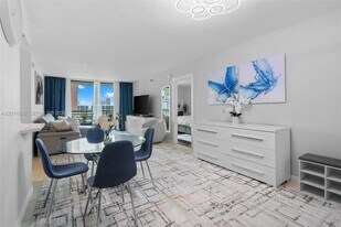 3300 NE 191st St, Unit 1816 in Aventura, FL - Building Photo
