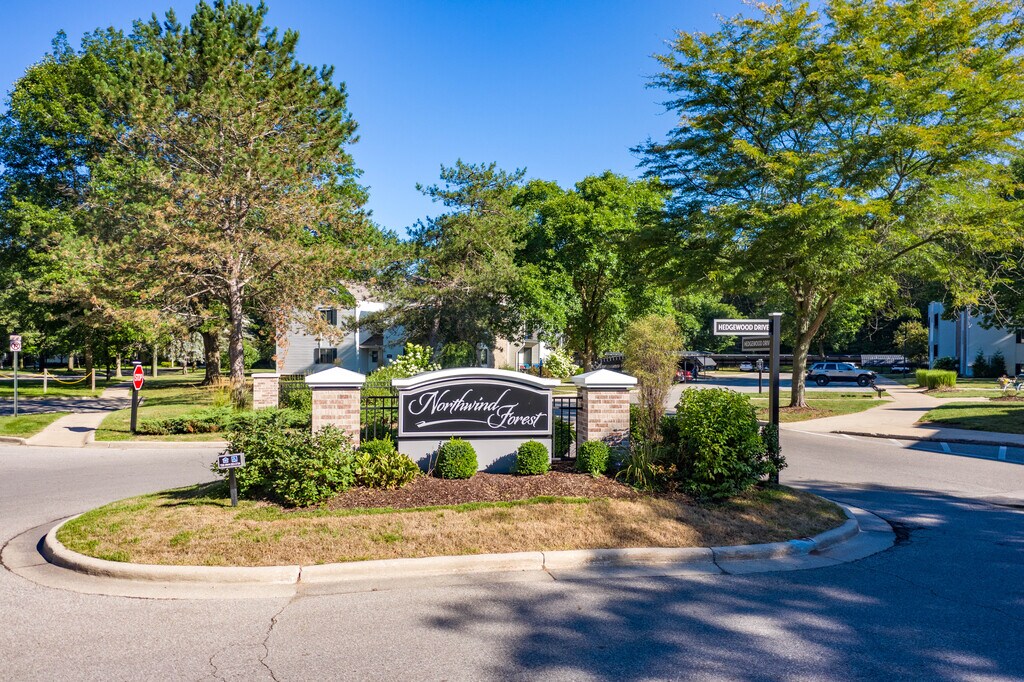 Northwind Forest Apartments in Midland, MI