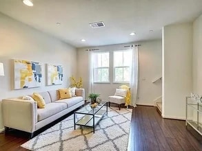1412 Shore Dr in San Jose, CA - Foto de edificio - Building Photo