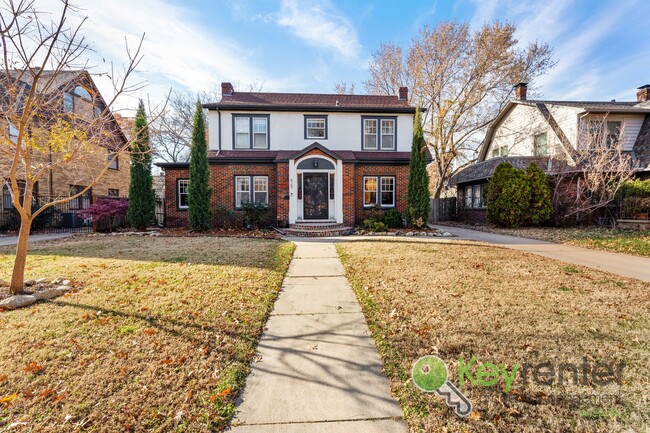 429 S Terrace Dr in Wichita, KS - Foto de edificio - Building Photo