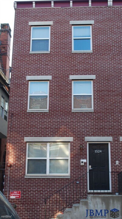 1524 N 17th St in Philadelphia, PA - Building Photo