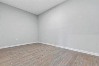 21 Weymouth Ln in Palm Coast, FL - Building Photo - Building Photo