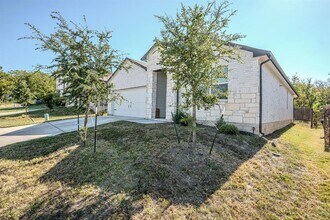 10513 Sprinkle Cutoff Rd in Austin, TX - Building Photo - Building Photo