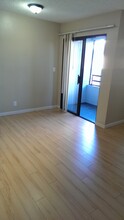 411 N Kenmore Ave in Los Angeles, CA - Foto de edificio - Building Photo