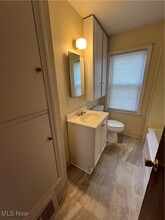 2042 13th St in Cuyahoga Falls, OH - Building Photo - Building Photo