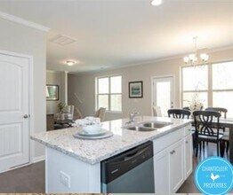 3316 Slippery Elm Dr in Raleigh, NC - Building Photo - Building Photo