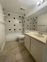 9701 Westview Dr in Coral Springs, FL - Foto de edificio - Building Photo